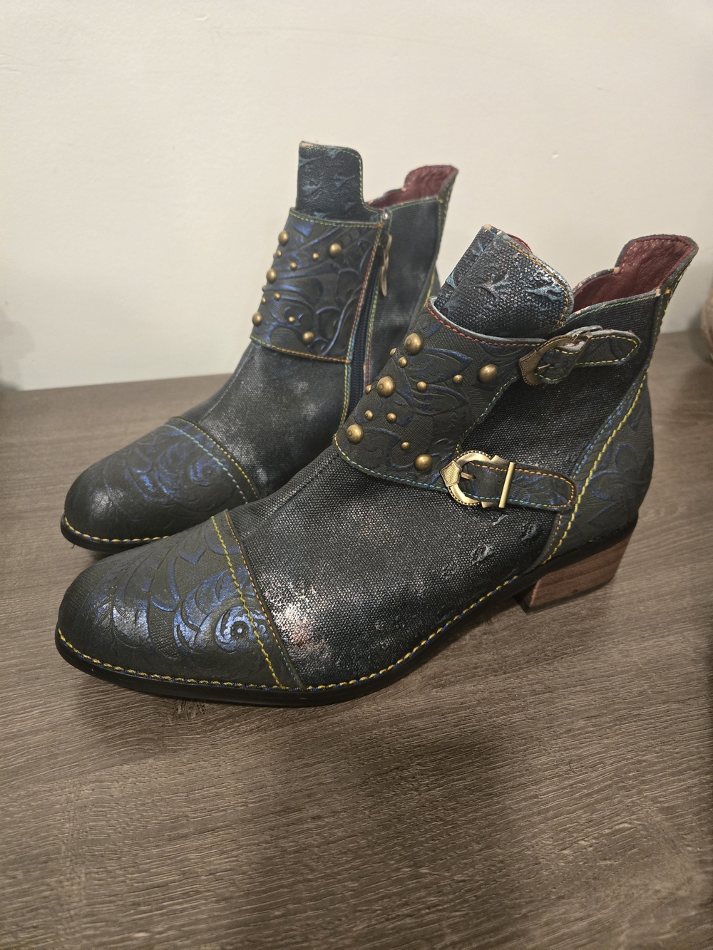 L'Artiste By Spring Step Women's Ankle Boot